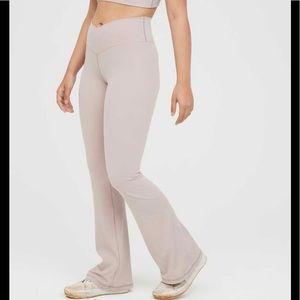 Aerie - Offline real me crossover flare leggings
